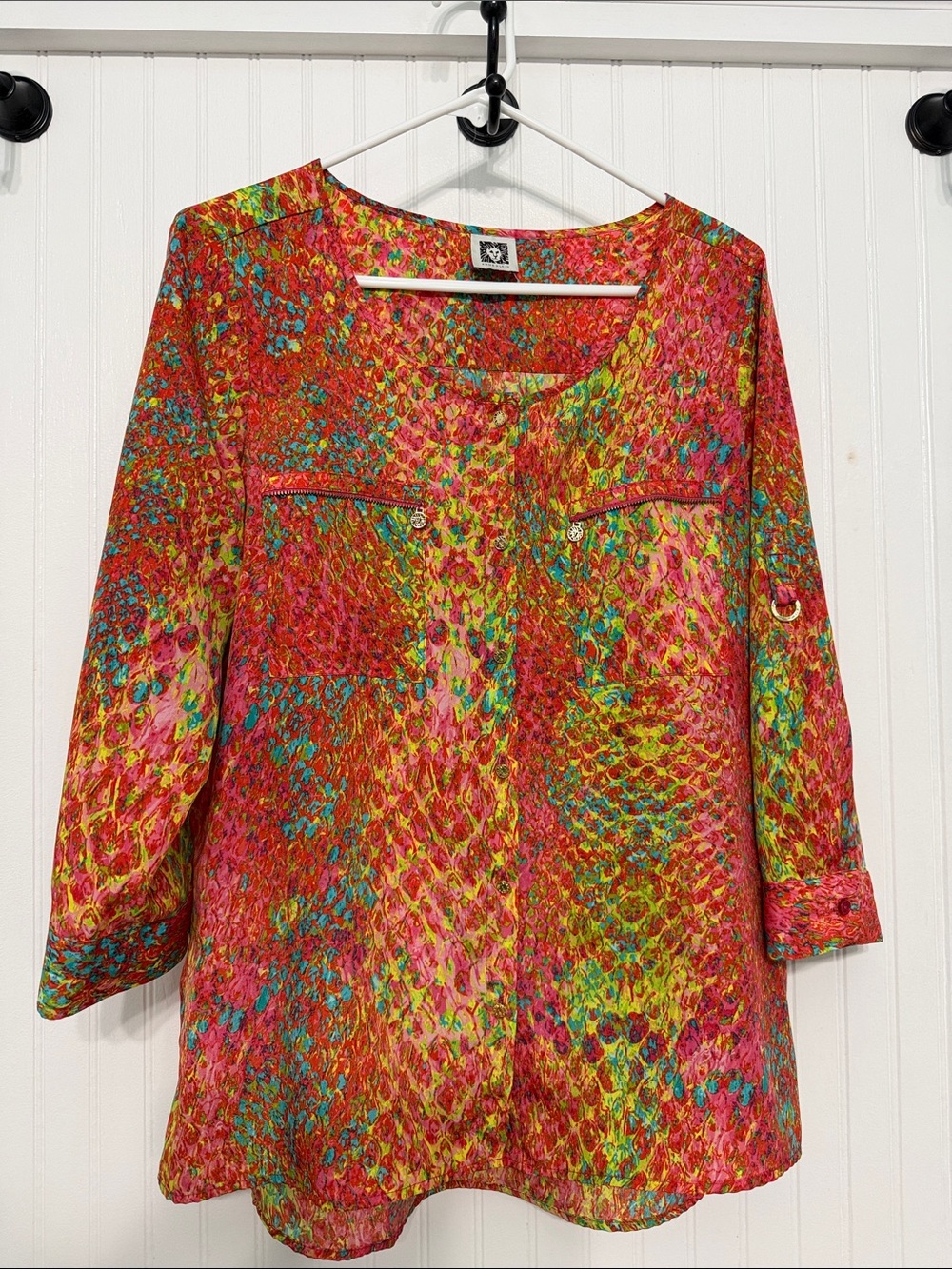 Anne Klein Silky Button Front Blouse Colorful Abstract Reptile Snake Print EUC